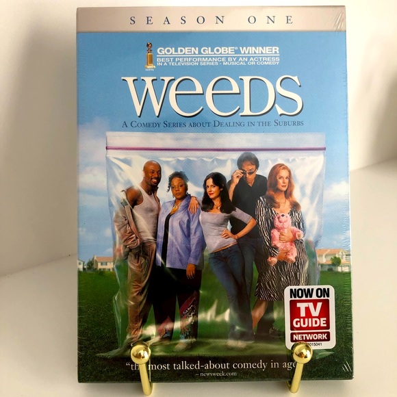3/$20 New Weeds Season 1 TV Series New DVDs Comedy Millennial Y2K Drama Funny - Picture 1 of 3
